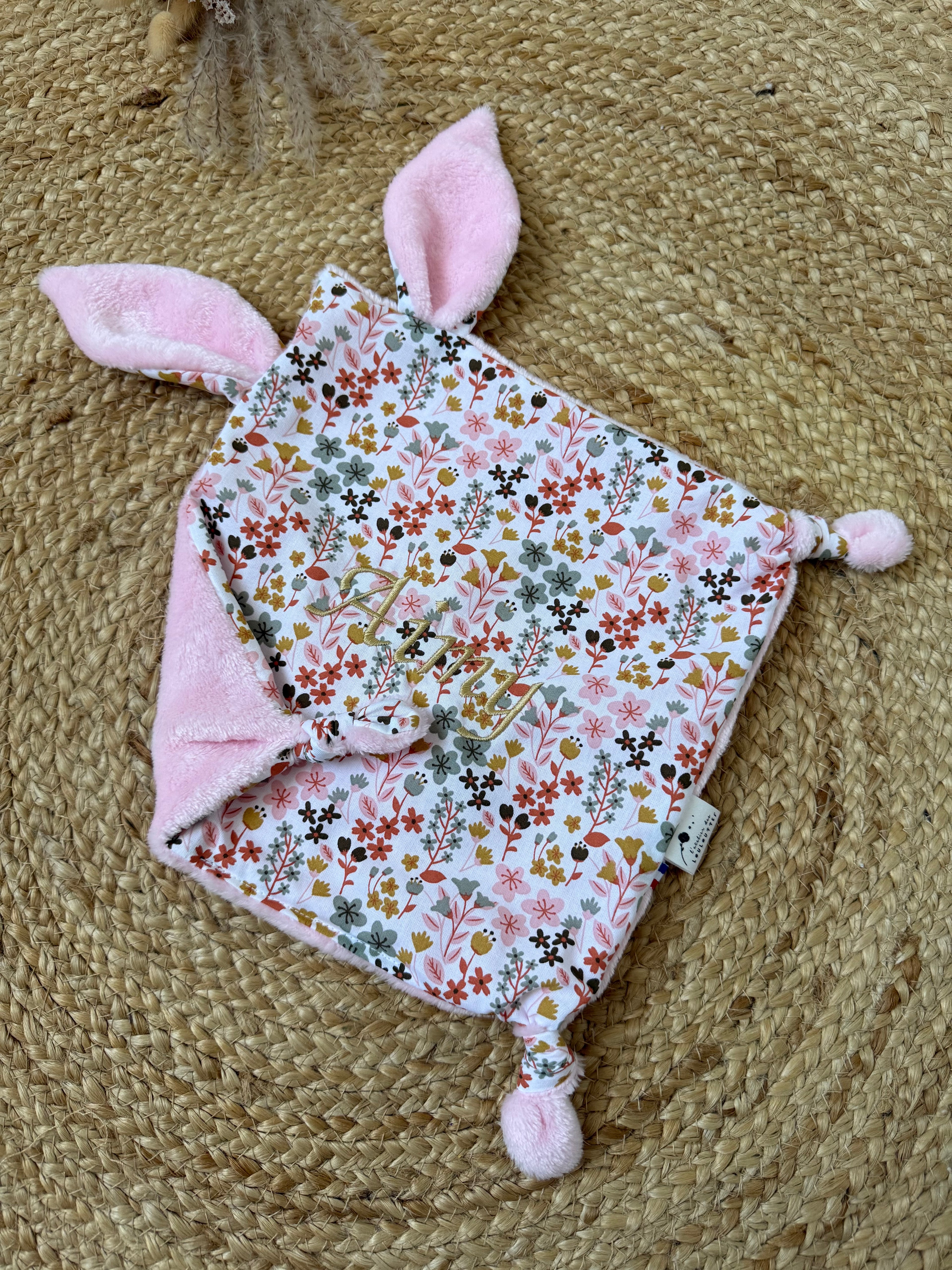 Doudou lapinou personnalisé